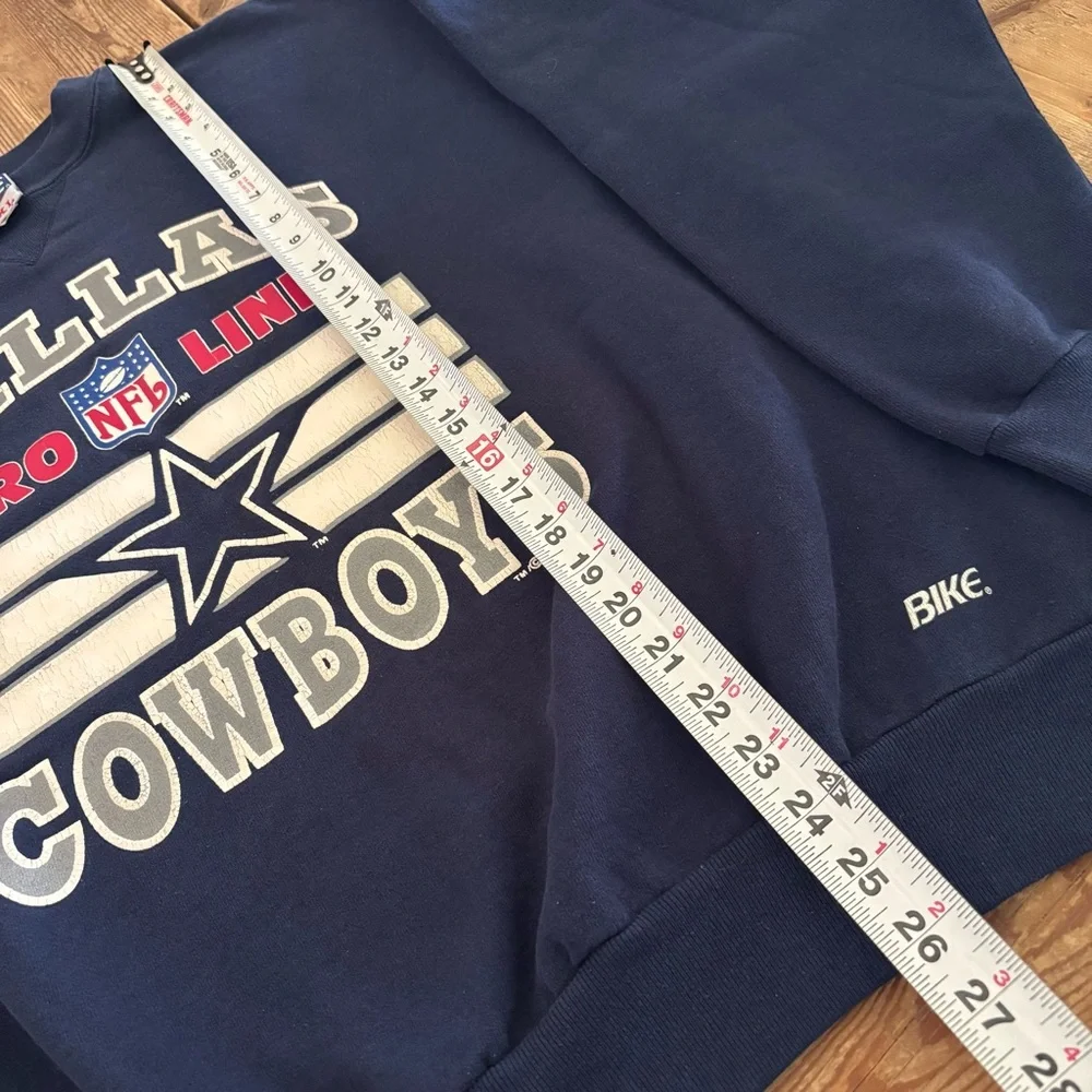 Vintage 90s Dallas Cowboys Pro Line Crewneck Sweatshirt 
Tagged XL - Picture 9 of 10